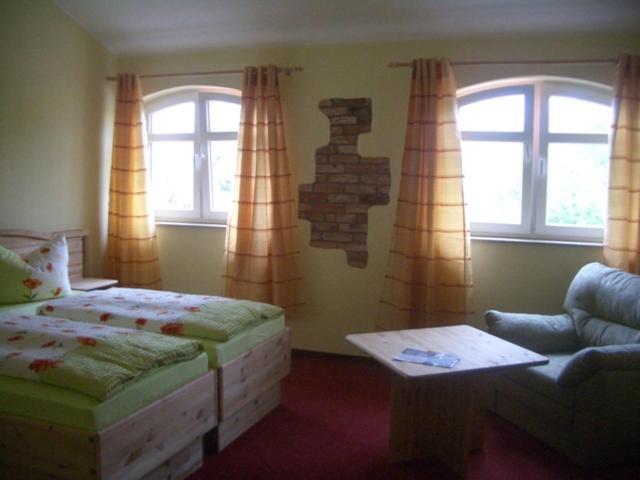 Landhotel Zum Honigdieb Ribnitz-Damgarten Exteriör bild